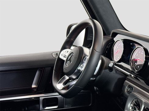 Used 2020 Mercedes-Benz G 550 image 34