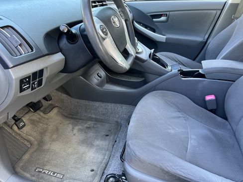 Used 2010 Toyota Prius Three FWD image 12