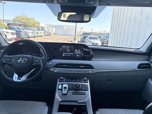 Used 2021 Hyundai Palisade SEL image 17