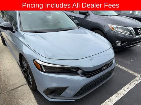 Used 2024 Honda Civic Sport image 1
