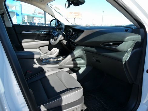Certified 2023 Buick Envision Essence image 15
