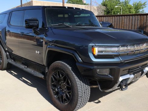 Used 2026 GMC Hummer EV SUV AWD/4WD image 3