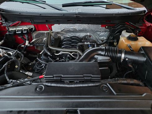 Used 2013 Ford F150 Lariat w/ Mid Equipment Group image 31