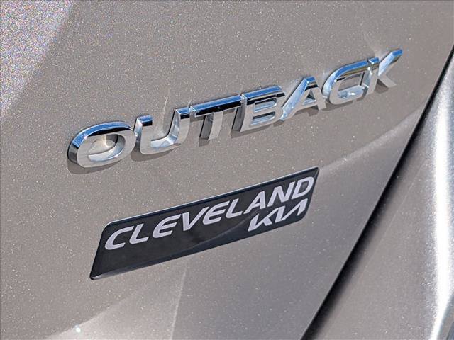 Used 2020 Subaru Outback Limited AWD/4WD image 18