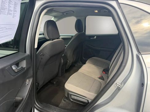 Used 2021 Ford Escape SE FWD image 27