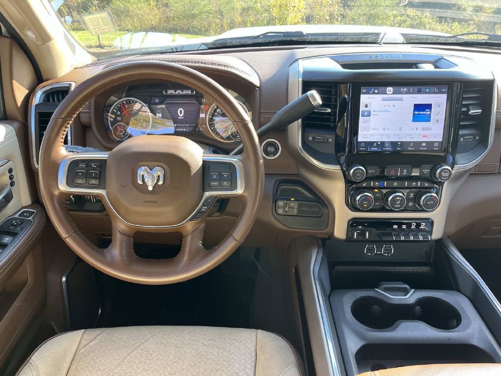 Used 2022 RAM 2500 Laramie AWD/4WD image 11
