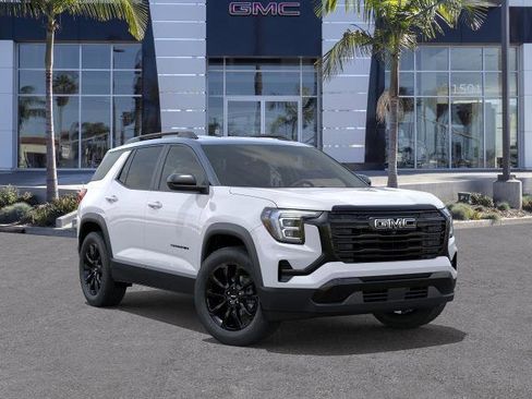 Used 2026 GMC Terrain Elevation w/ Black Edition FWD image 7