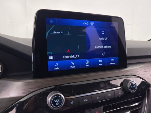 Used 2020 Ford Escape Titanium FWD image 20