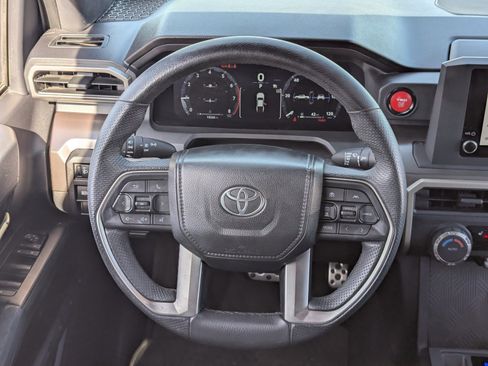 Used 2024 Toyota Tacoma TRD Sport image 19