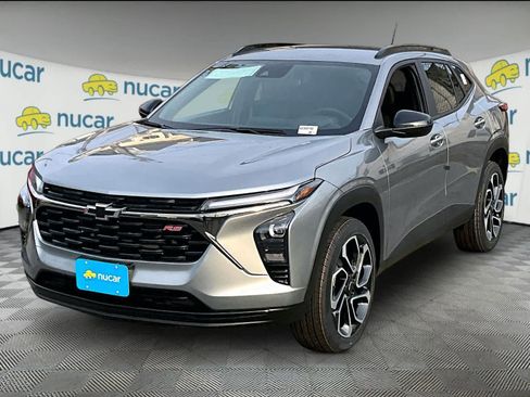 New 2026 Chevrolet Trax RS w/ Driver Confidence Package FWD image 4