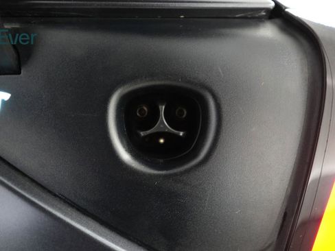 Used 2025 Tesla Model 3 Long Range RWD image 10