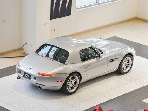 Used 2002 BMW Z8 image 57