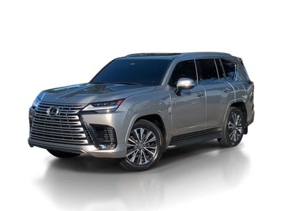 Used 2025 Lexus LX 600 4WD w/ Premium Package