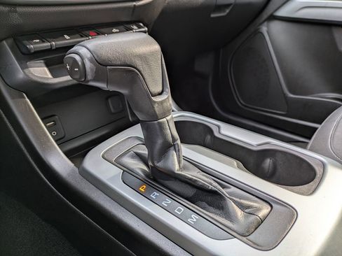 Used 2016 Chevrolet Colorado LT w/ LT Convenience Package image 28