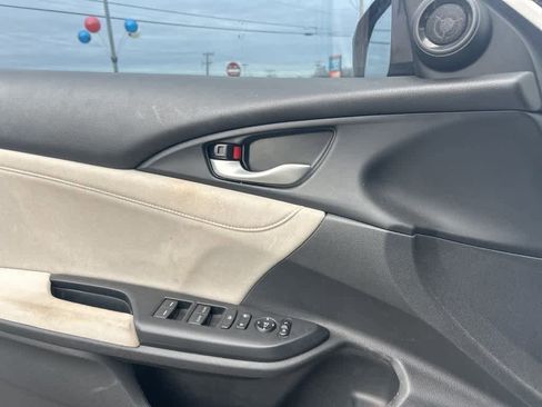 Used 2019 Honda Insight EX image 23
