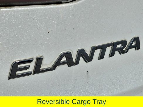 Used 2018 Hyundai Elantra SEL image 31