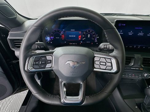 Used 2024 Ford Mustang Coupe RWD image 11