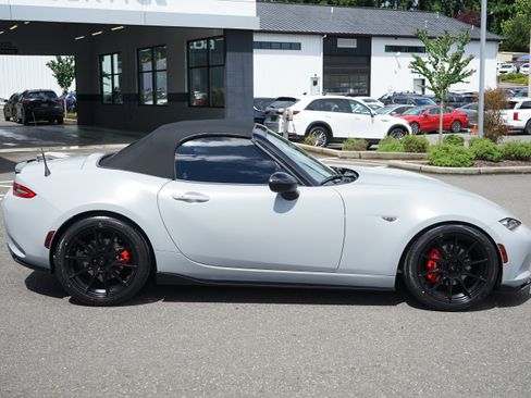 Used 2025 MAZDA MX-5 Miata Club w/ Brembo/BBS Recaro Package RWD image 2