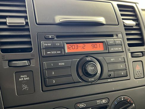 Used 2011 Nissan Versa 1.8 S w/ PWR Plus Pkg image 18