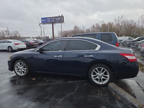 Used 2009 Nissan Maxima 3.5 SV w/ Premium Pkg image 2