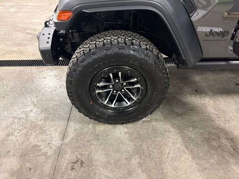 New 2026 Jeep Wrangler Unlimited Rubicon 392 image 32