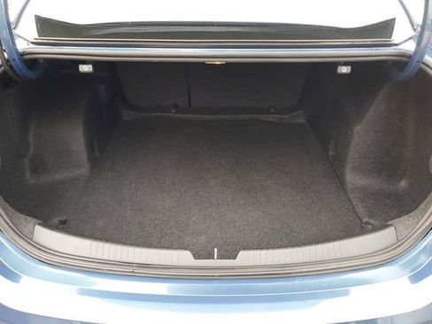 Used 2024 Chevrolet Malibu LT FWD image 9