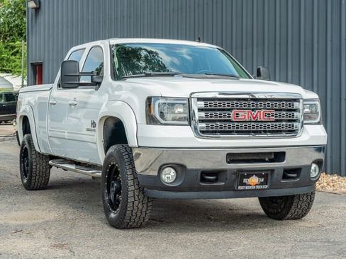 Used 2012 GMC Sierra 2500 SLT w/ SLT Convenience Package image 8