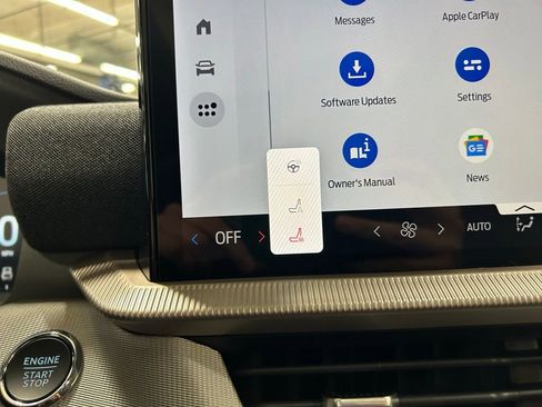 New 2026 Ford Explorer Active w/ Active Comfort Package image 20