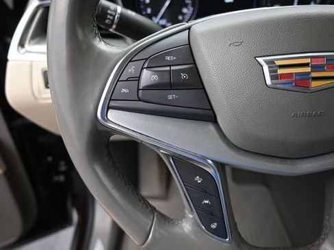Used 2021 Cadillac XT5 Premium Luxury AWD/4WD image 18