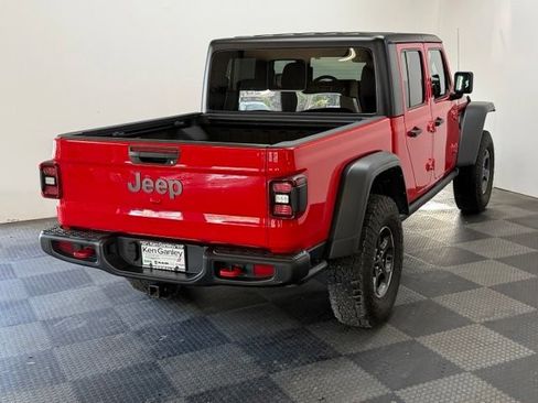 Used 2022 Jeep Gladiator Rubicon w/ LED Lighting Group AWD/4WD image 11