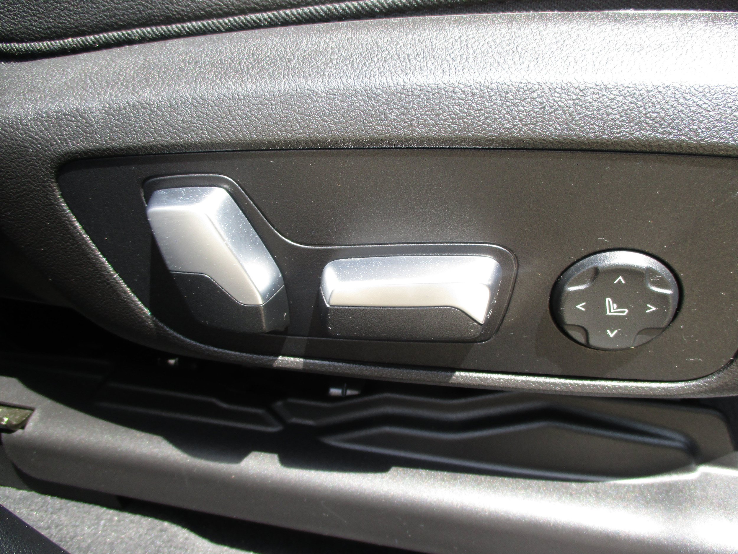 Used 2024 BMW X3 xDrive30i AWD/4WD image 41