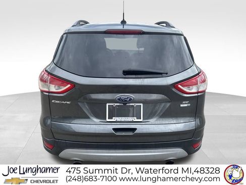 Used 2016 Ford Escape SE w/ Equipment Group 201A AWD/4WD image 4