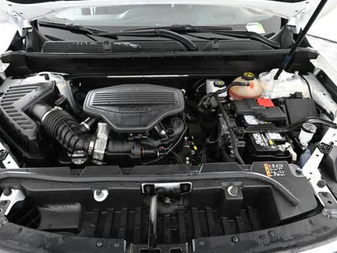 Used 2022 GMC Acadia SLT w/ Technology Package image 34