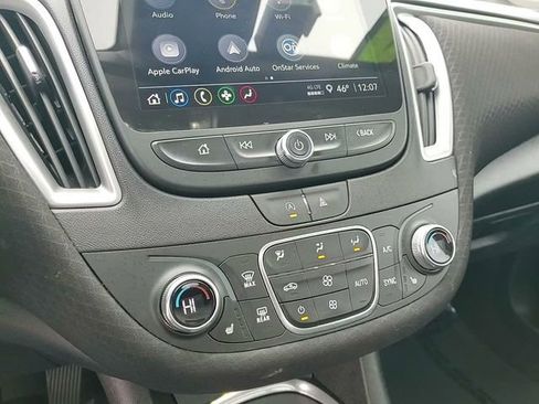 Used 2024 Chevrolet Malibu LT image 24