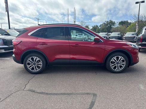 Used 2022 Ford Escape SEL w/ Technology Package AWD/4WD image 11