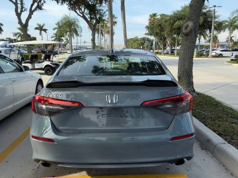 Used 2023 Honda Civic Si image 9