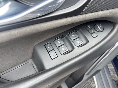 Used 2020 Cadillac Escalade Platinum AWD/4WD image 15