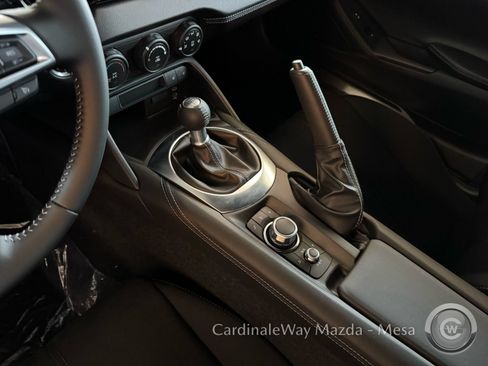New 2026 MAZDA MX-5 Miata Club w/ Interior Package RWD image 18