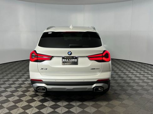 Used 2024 BMW X3 xDrive30i w/ Convenience Package w/ZPA image 7