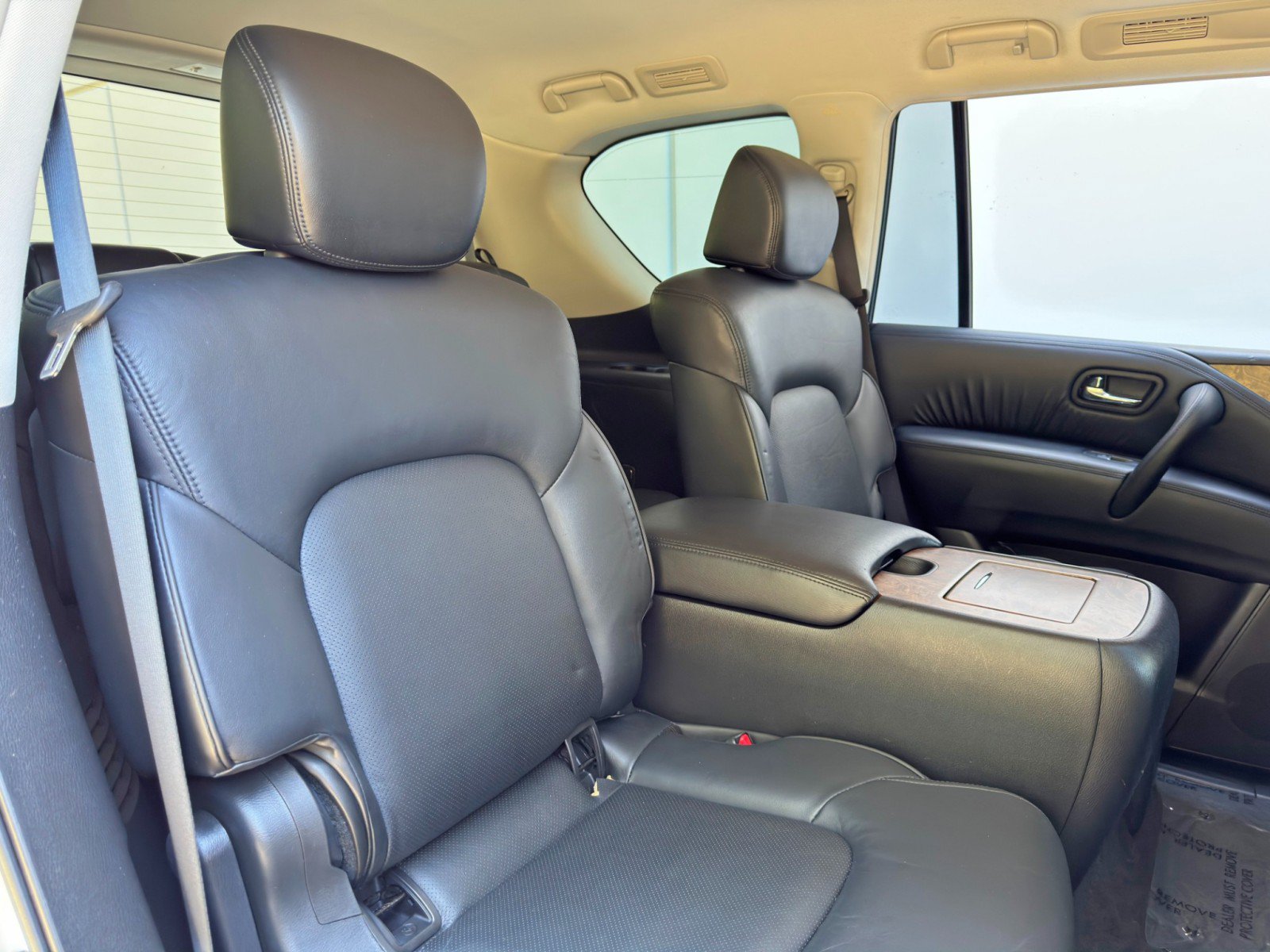 Used 2021 Nissan Armada SL w/ Captain's Chairs Package AWD/4WD image 41