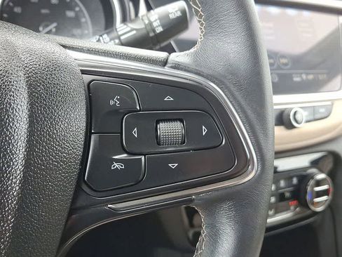 Used 2023 Buick Encore GX Select image 18