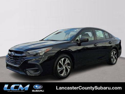 Used 2023 Subaru Legacy image 1