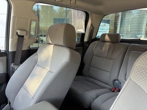 Used 2018 Chevrolet Silverado 1500 LT w/ All Star Edition image 25