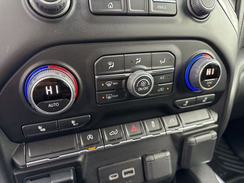 Certified 2022 Chevrolet Silverado 1500 RST w/ All Star Edition Plus image 16