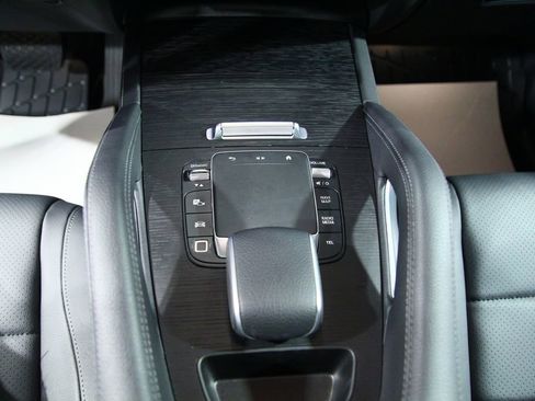 Certified 2026 Mercedes-Benz GLE 350 4MATIC image 24