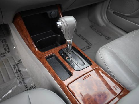 Used 2002 Toyota Camry LE image 16