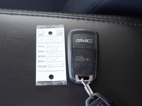Used 2017 GMC Terrain SLE AWD/4WD image 33