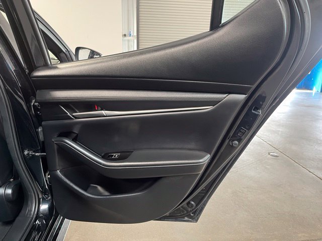 Used 2024 MAZDA MAZDA3 s FWD image 16