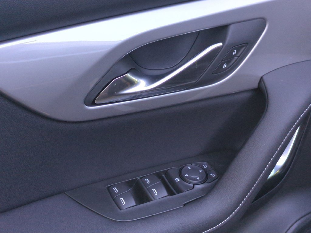 New 2026 Chevrolet Blazer LT w/ Convenience Package FWD image 14