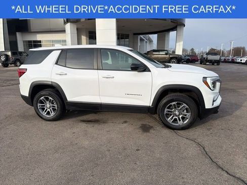 Used 2025 GMC Terrain Elevation image 15